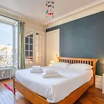 Floor Gem With Eiffel Tower View 아파트