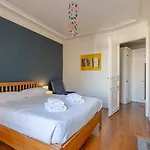 아파트 Floor Gem With Eiffel Tower View *