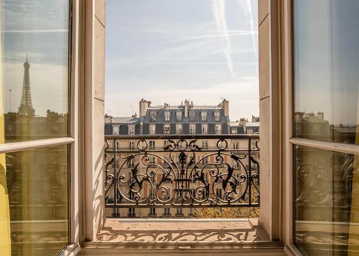 Floor Gem With Eiffel Tower View Апартаменты