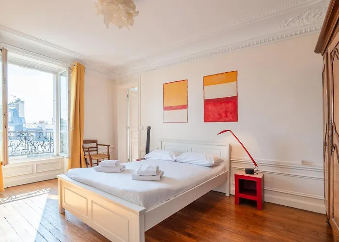 Floor Gem With Eiffel Tower View Daire *