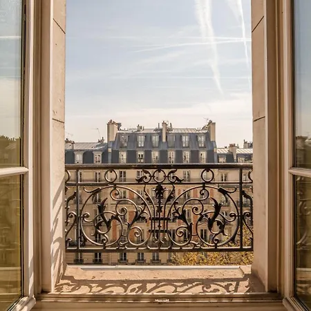 Floor Gem With Eiffel Tower View Appartamento